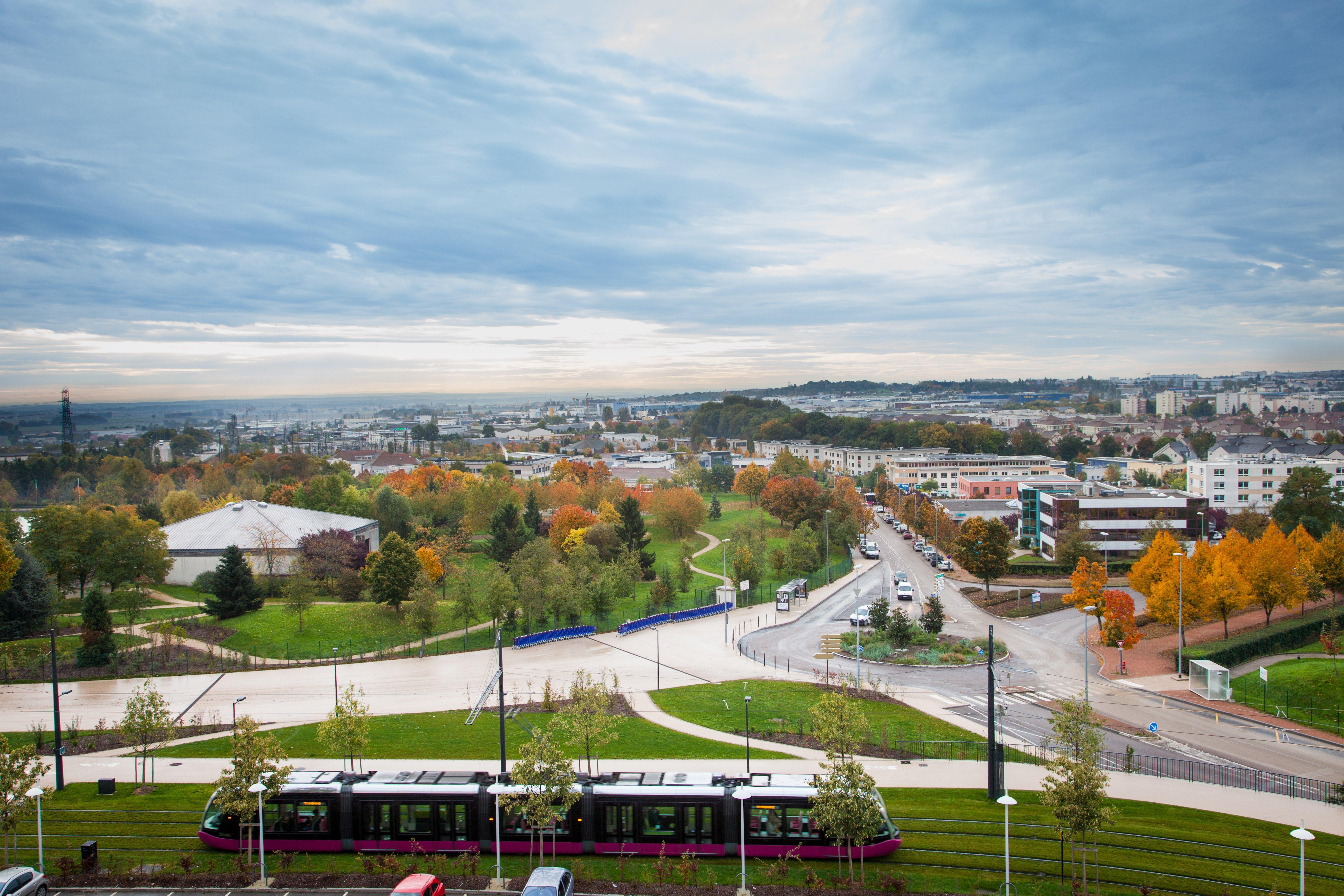 Holiday Inn Dijon Toison D'Or, An Ihg Hotel Dış mekan fotoğraf